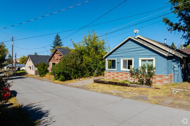 Homes line a quiet street near downtown Weed.