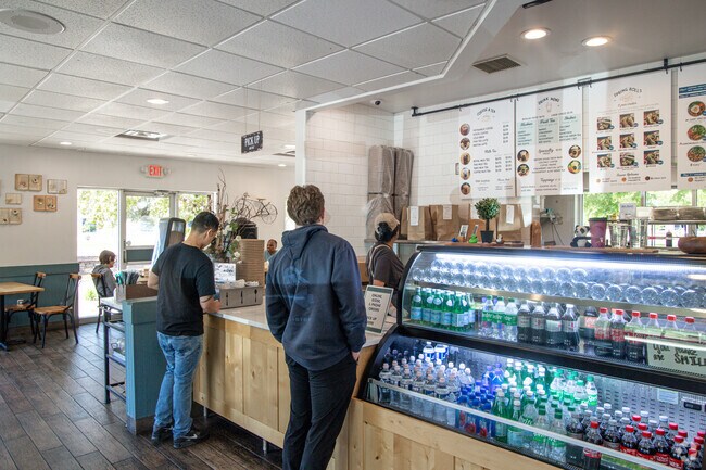 Mi-Sant is a casual restaurant serving Vietnamese banh mi sandwiches, desserts, and bubble tea near Palmer Lake.