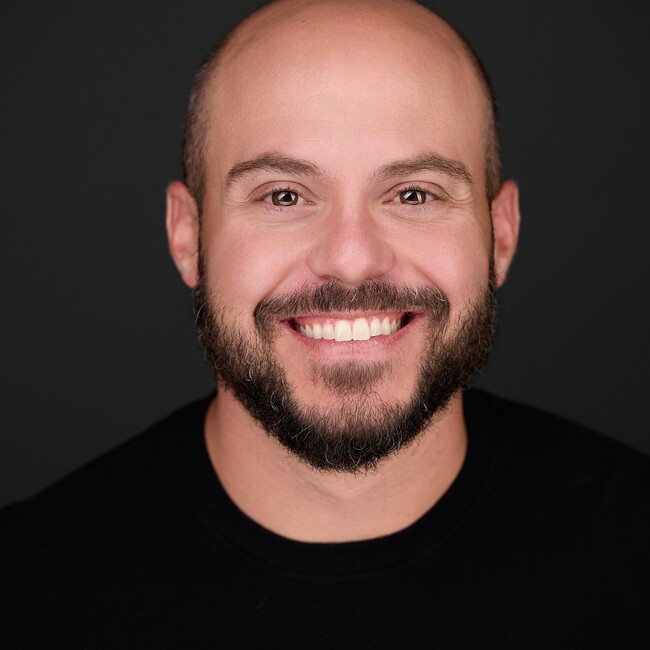 Agent Photo