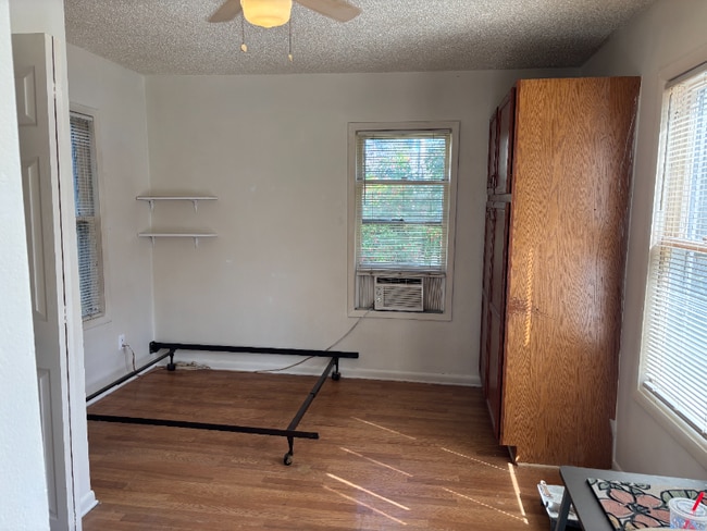 141 Fairview Ave unit 4, Daytona Beach, FL 32114 - photo 2