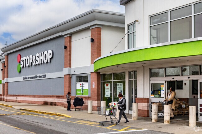 Manor residents can get all their grocery shopping done at the local Stop and Shop.