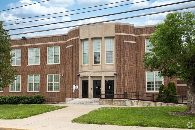 Williams Avenue Elementary School is ready to give your student a great educational experience.