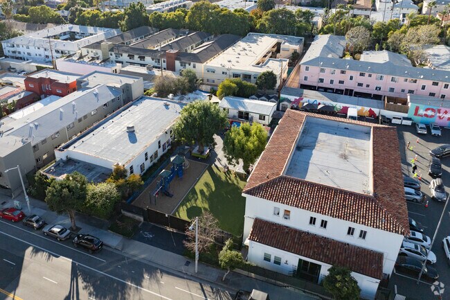 Larchmont Charter opened in September 2005 as a K-2nd grade elementary school