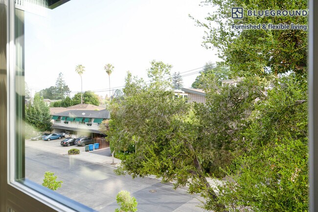 1545 San Antonio St unit FL3-ID1072, Menlo Park, CA 94025 - photo 5