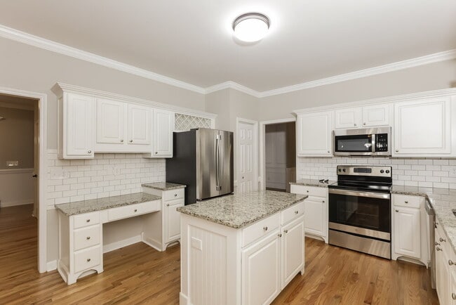 3617 Dewing Dr, Raleigh, NC 27616 - photo 7