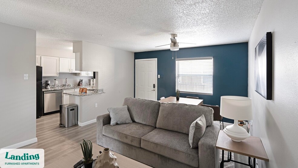 130 Camino de Oro unit 821.1409771, San Antonio, TX 78224 - photo 1