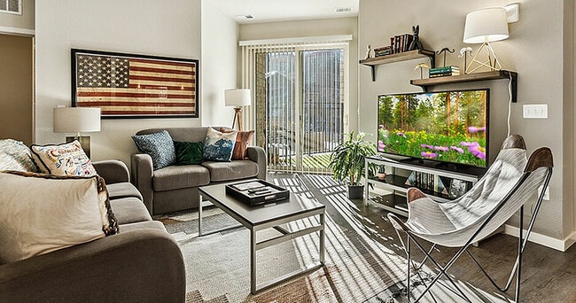 Stadium Apartments:  Off-Campus Student Housing, Fort Collins, CO 80521 - photo 3