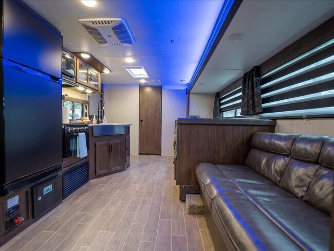 1905 W St Louis St unit ID1358958P, Tampa, FL 33607 - photo 2