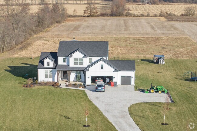 There are rural homes in the Etna area.