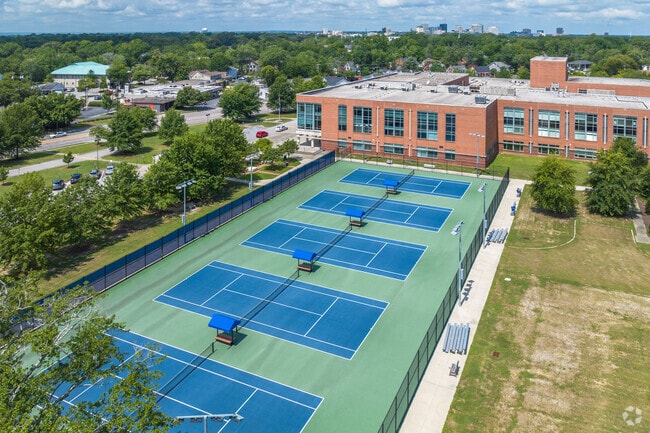 Dreher High School in Columbia has great Tennis Courts for Students.