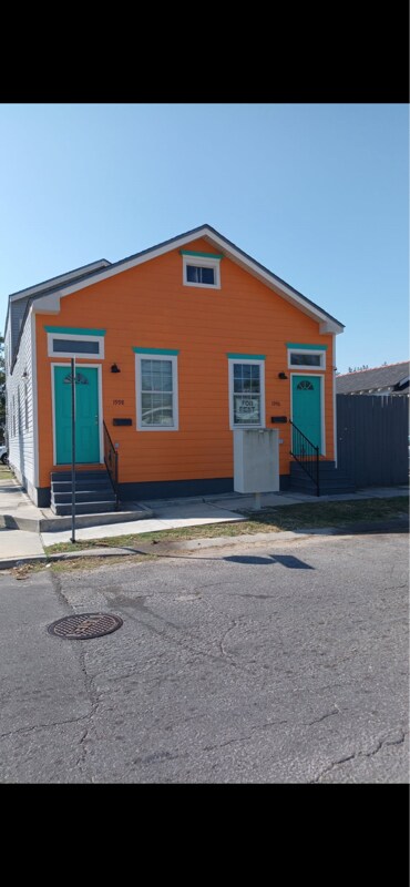1996 Hope St, New Orleans, LA 70119