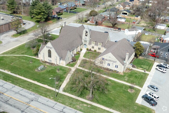 Marian University Preparatory Academy is attended by many students.
