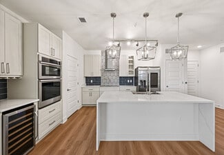 6000 Paradiso Grande Blvd, Orlando, FL 32821