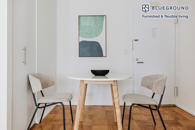 La Premier Apartments unit FL10-ID1585, New York, NY 10019 - photo 6