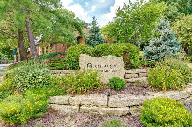 652 Olde Towne Ave unit Q, Columbus, OH 43214 - photo 2