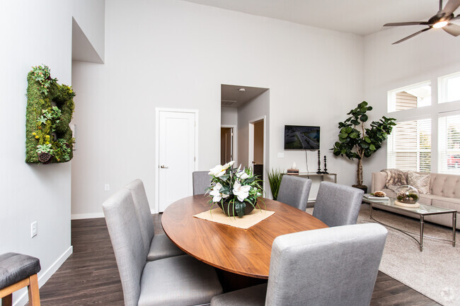 2BR, 2.5BA - 1,578 SF - Larkspur