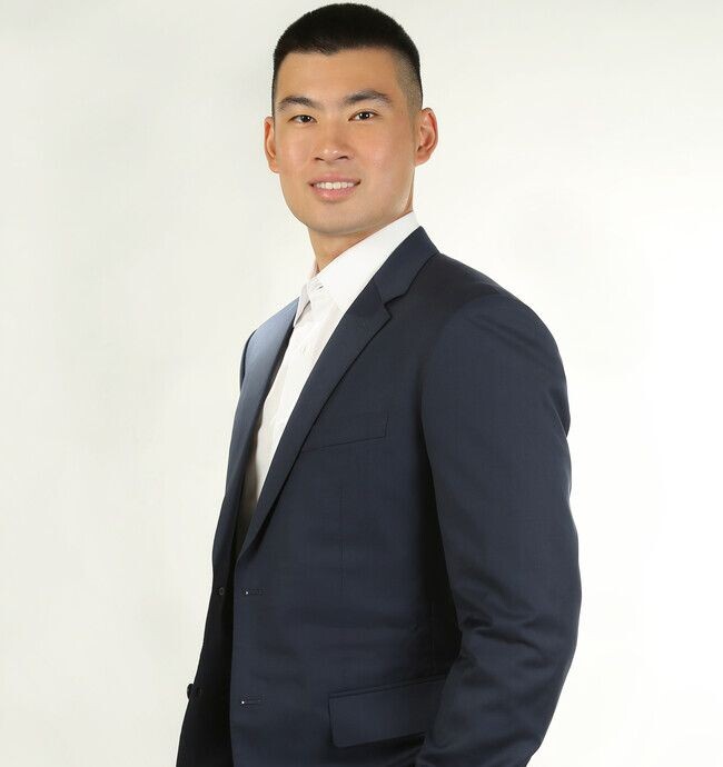 Agent Photo