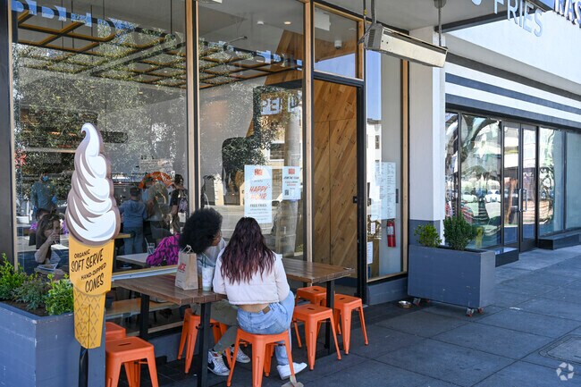 Super Duper is a local favorite for dinner and dessert in Jordan Park/Laurel Heights.