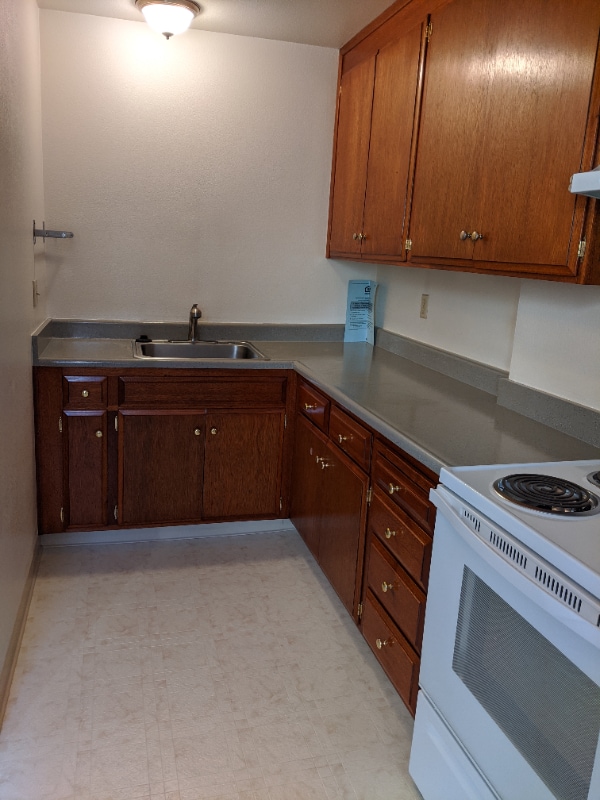 780 S 11th St unit 17, San Jose, CA 95112 - photo 2