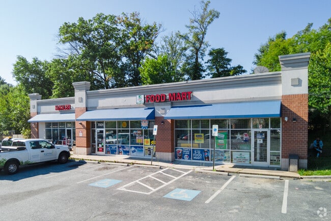 Convenience stores like Food Mart on Annapolis Rd in Landover Hills supplement larger groceries.