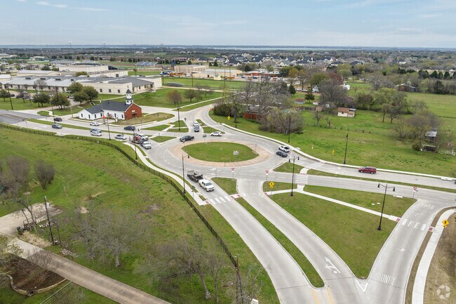 The roundabout on Collins Road in Sunnyvale offer residents quick access to nearby towns.