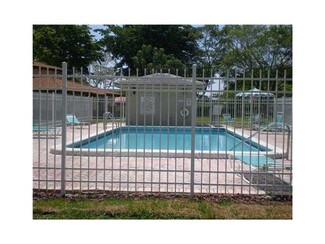 8840 NW 30th St Unit 9-2, Coral Springs, FL 33065
