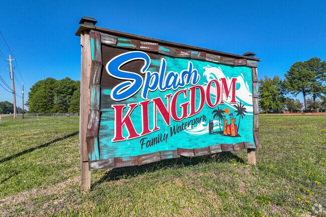 Greenwood has a great water park called Splash Kingdom for those hot summer days.