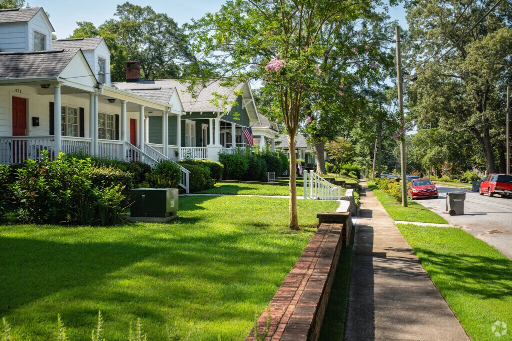 19 Burke Ave, Spartanburg, SC 29306