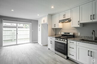400 W Baker Ave, Fullerton, CA 92832