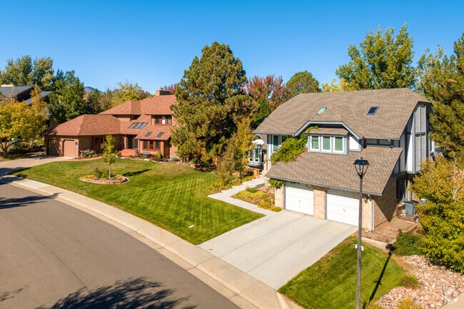 While suburban in nature, Meadows homes have a fair amount of variety.