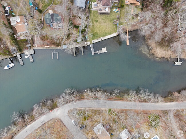 Second Neck Creek runs into the Forge River.