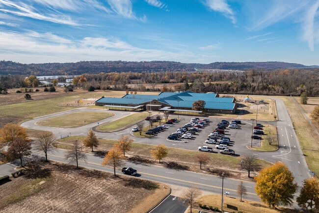 Crystal Hill Elementary School is part of the Pulaski County School district.