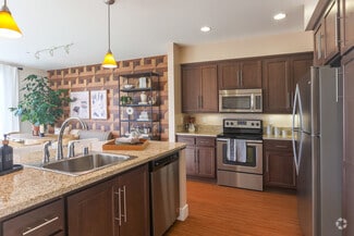 500 Race St, San Jose, CA 95126