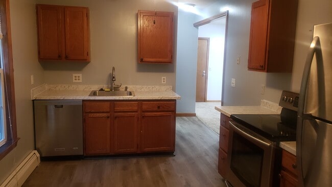 53 Franklin St unit A, Vernon Rockville, CT 06066 - photo 4