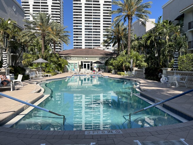 The Prado unit 727, West Palm Beach, FL 33401 - photo 2