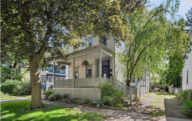 213 Park Place unit 2, Ithaca, NY 14850 - photo 2