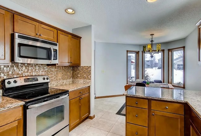 19 Meadowlark Dr, Hudson, WI 54016 - photo 3