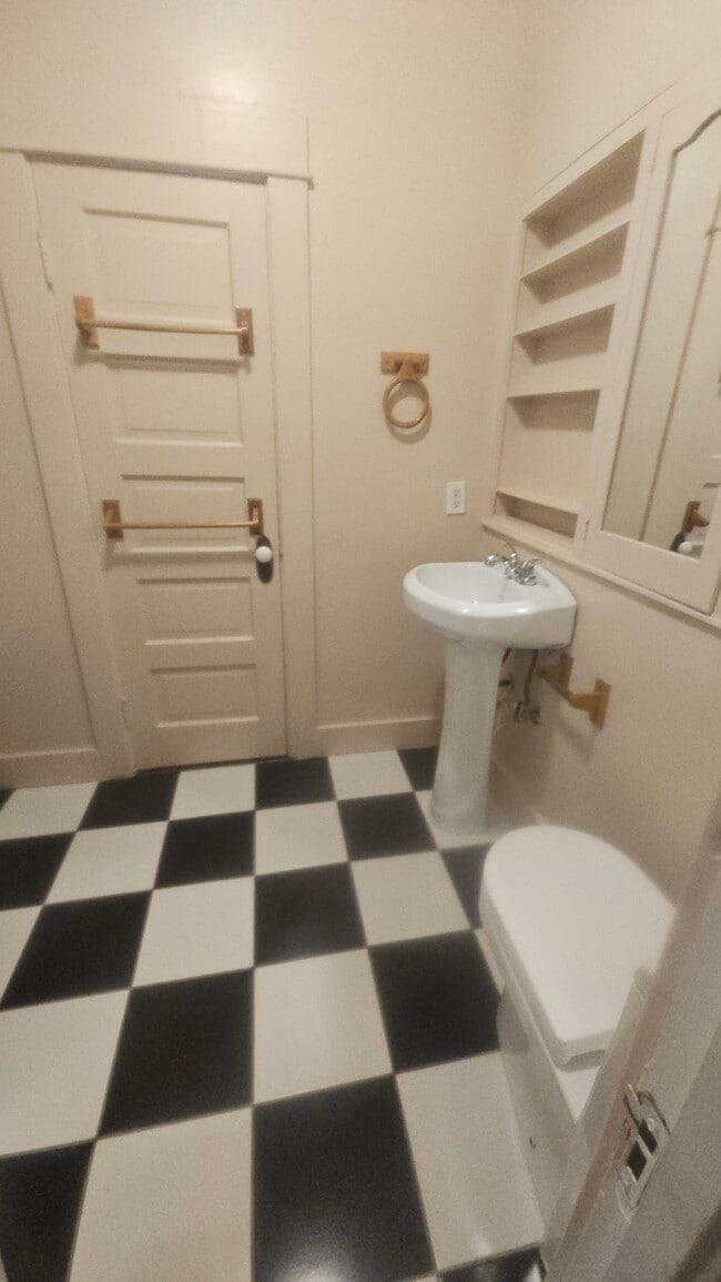 314 W Ave 43, Los Angeles, CA 90065 - photo 6