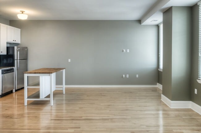 The Barker — Downtown Omaha at Your Doorstep, Omaha, NE 68102 - photo 4