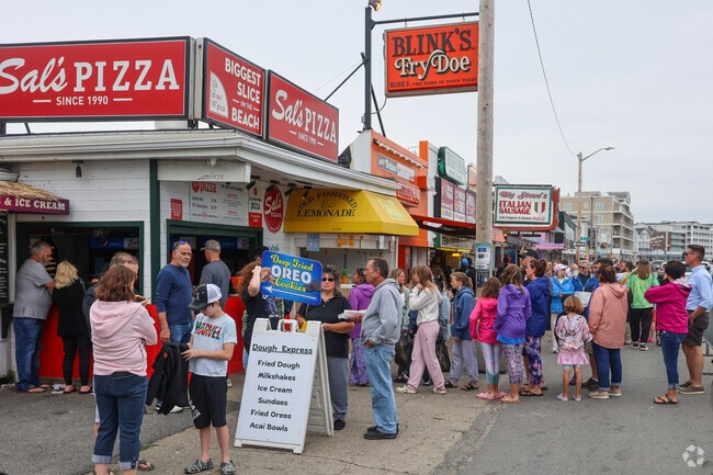 A variety of food vendors are found at the Hampton Beach Sand Sculpting Classic.