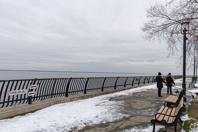Keyport’s waterfront paths are perfect for dog walks and sunset views.