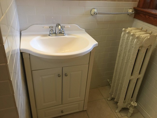 216 South St unit 3, Glens Falls, NY 12801 - photo 5