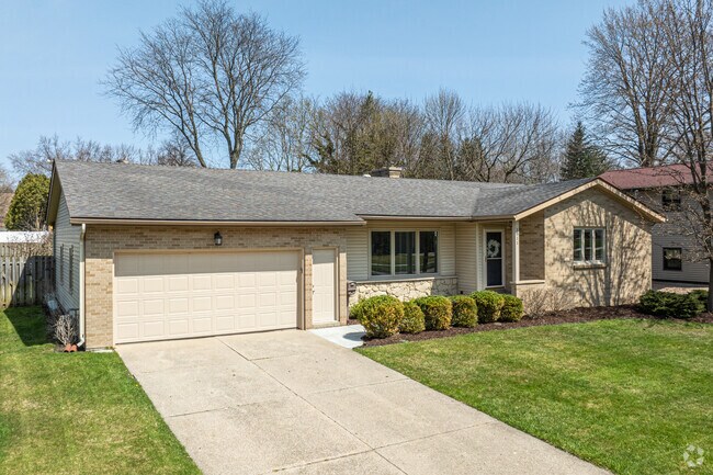 Ranch houses are a common sight in the Shawnee Park neighborhood.