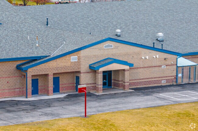 Tigert Middle School builds strong minds and lasting friendships.