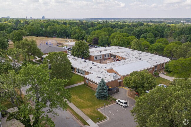 NorthPointe Christian Elementary School is a great place to have your children educated.