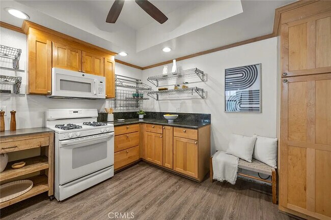 8180 Manitoba St unit 334, Playa Del Rey, CA 90293 - photo 6