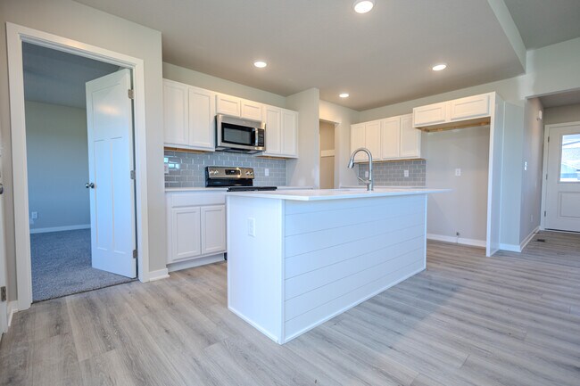 0 Y Ave unit 38620342, Grimes, IA 50111 - photo 7