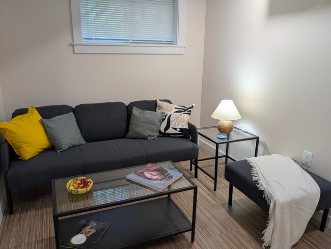 14519 Dowling Dr unit 1, Burtonsville, MD 20866 - photo 4