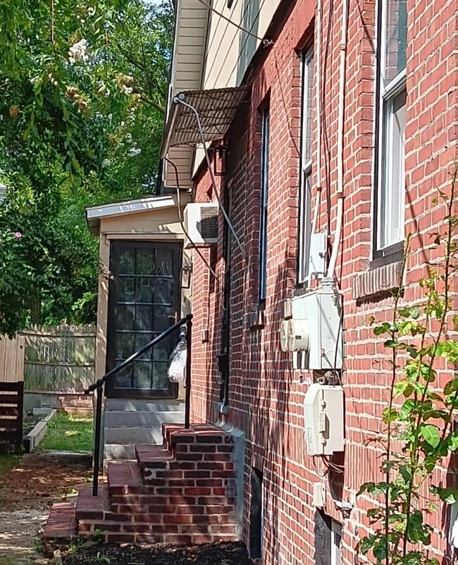 238 Penn Blvd unit 2nd Floor, Lansdowne, PA 19050 - photo 3