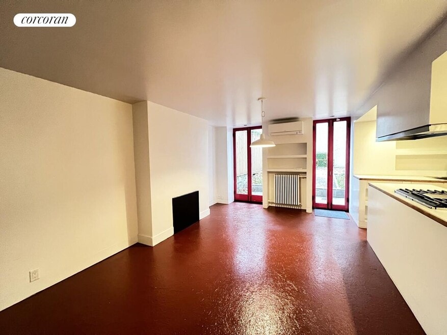 4 Willow Place, Brooklyn, NY 11201 - photo 1